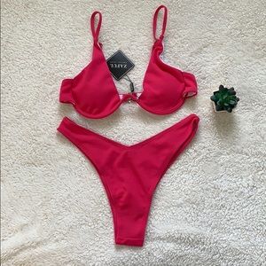 NEW | HOT PINK V UNDERWIRE BIKINI SET